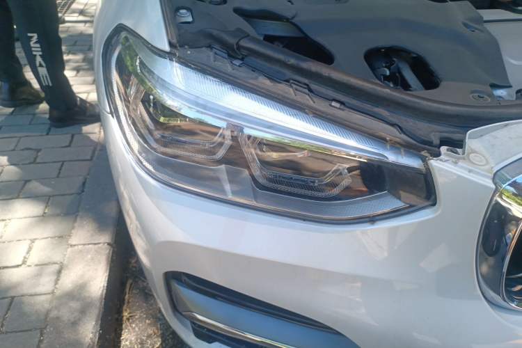 Used BMW X3 2021 xDrive25i Luxury Package Right Front Headlight