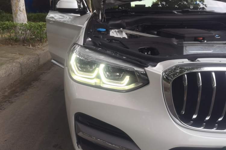 Used BMW X3 2021 xDrive28i Luxury Package Right Front Headlight