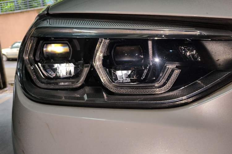 Used BMW X3 2021 Facelift xDrive28i M Sport Package Right Front Headlight