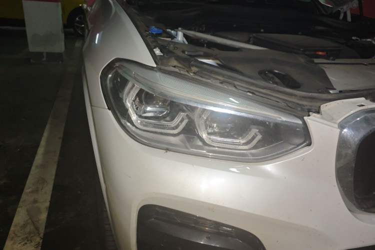 Used BMW X3 2021 xDrive30i Luxury Model with M Sport Package Right Front Headlight
