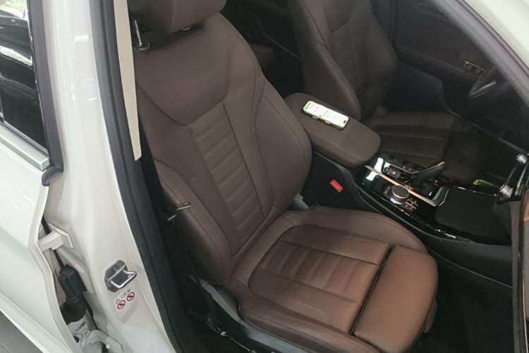 Used BMW X3 2021 Facelift xDrive28i M Sport Package Right Front Seat