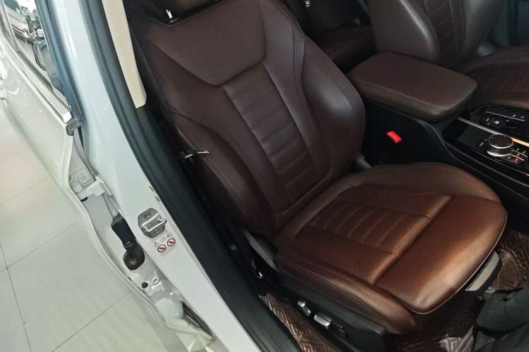 Used BMW X3 2021 xDrive28i M Sport Package Right Front Seat