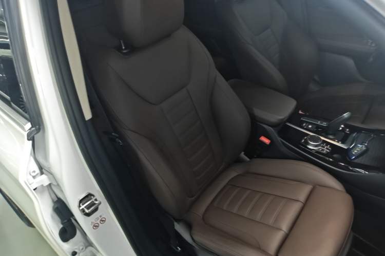 Used BMW X3 2021 xDrive28i M Sport Package Right Front Seat