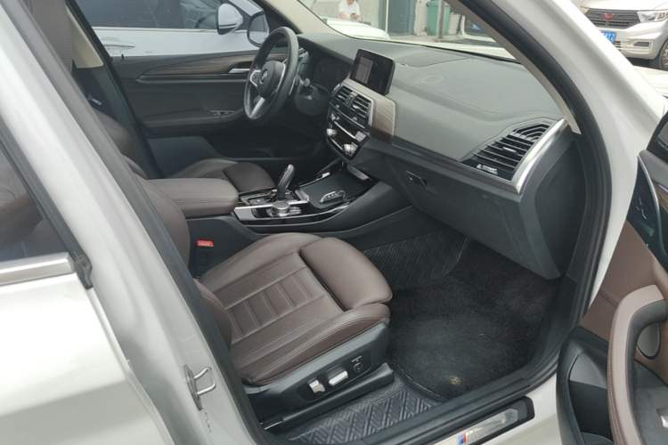 Used BMW X3 2021 xDrive28i M Sport Package Right Front Seat