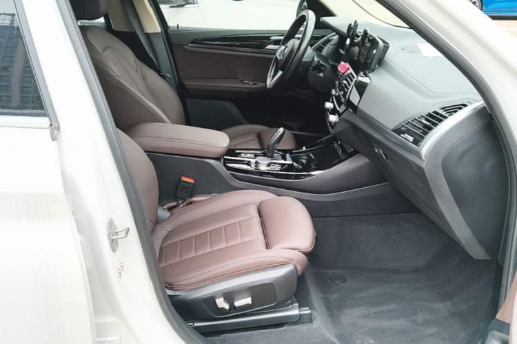 Used BMW X3 2021 Facelift xDrive28i M Sport Package Right Front Seat