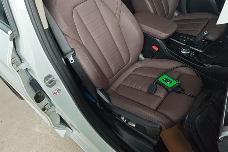 Used BMW X3 2021 Restyled xDrive25i M Sport Package Right Front Seat