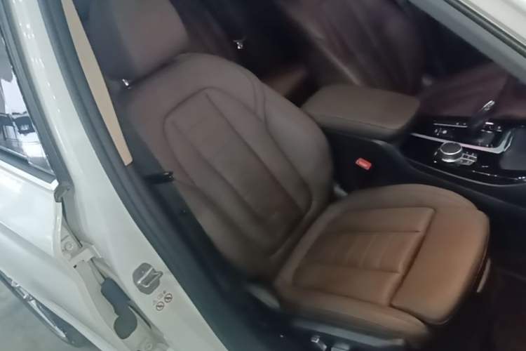 Used BMW X3 2021 xDrive25i M Sport Package Right Front Seat