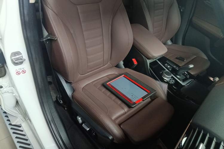 Used BMW X3 2021 xDrive28i M Sport Package Right Front Seat