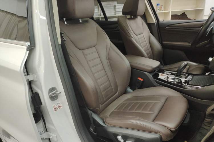 Used BMW X3 2021 Facelift xDrive28i M Sport Package Right Front Seat