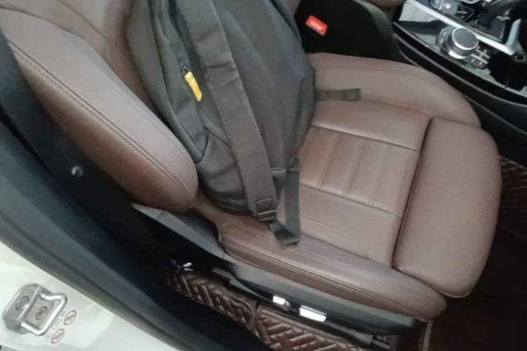 Used BMW X3 2021 Facelift xDrive28i M Sport Package Right Front Seat