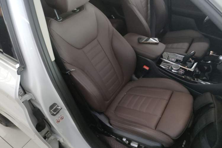 Used BMW X3 2021 xDrive28i M Sport Package Right Front Seat