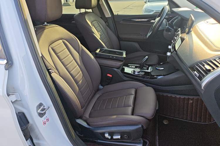 Used BMW X3 2021 xDrive25i M Sport Package Right Front Seat