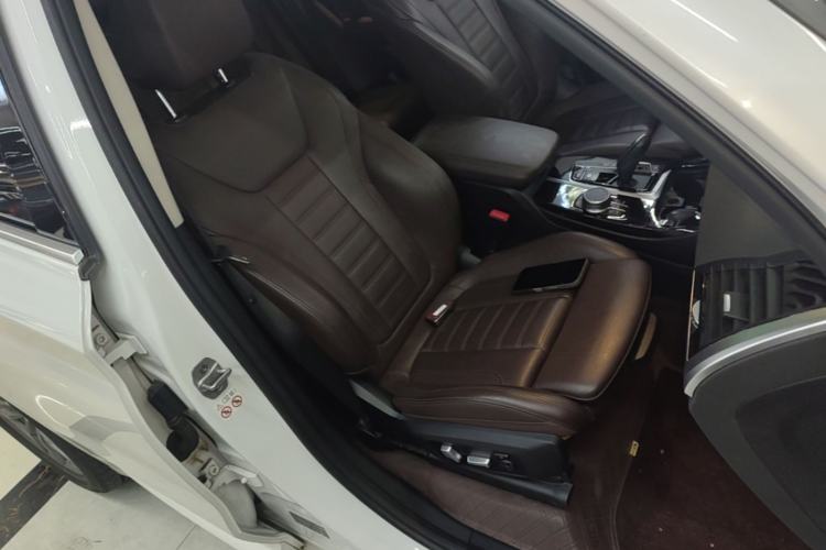 Used BMW X3 2021 xDrive28i M Sport Package Right Front Seat