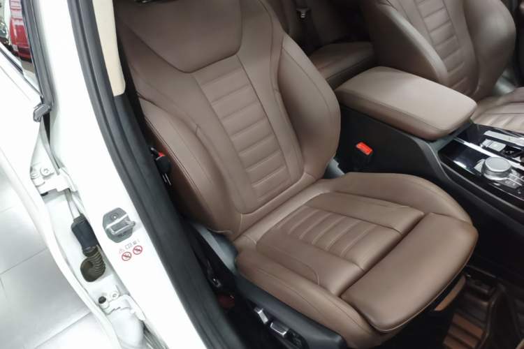 Used BMW X3 2021 xDrive28i M Sport Package Right Front Seat