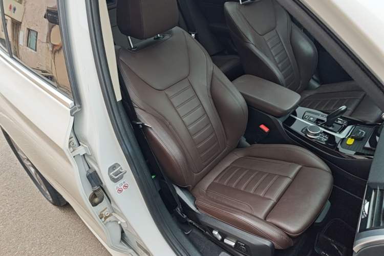 Used BMW X3 2021 xDrive28i M Sport Package Right Front Seat
