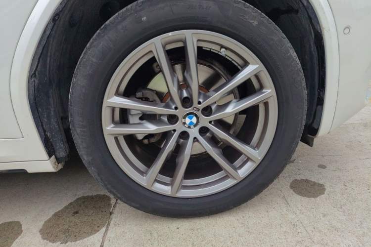 Used BMW X3 2021 Facelift xDrive28i M Sport Package Right Front Wheel Hub