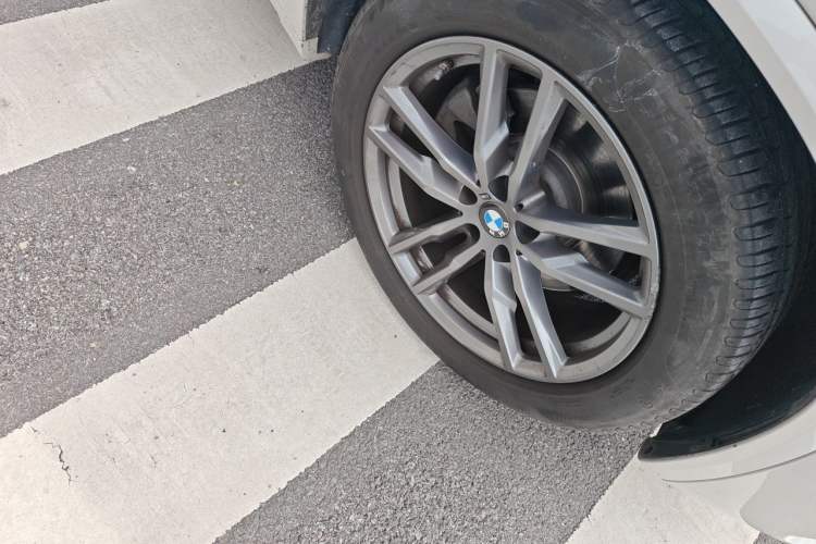 Used BMW X3 2021 Facelift xDrive28i M Sport Package Right Front Wheel Hub
