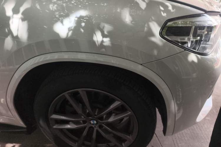 Used BMW X3 2021 xDrive25i M Sport Package Right Front Wheel Hub