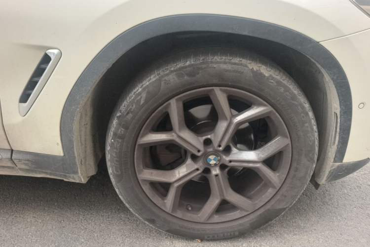 Used BMW X3 2021 Facelift xDrive28i Luxury Package Right Front Wheel Hub