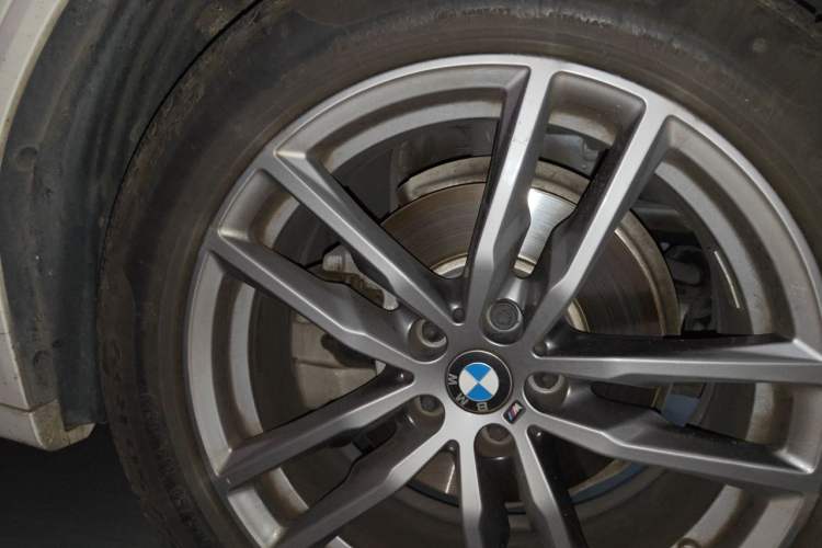 Used BMW X3 2021 Facelift xDrive28i M Sport Package Right Front Wheel Hub