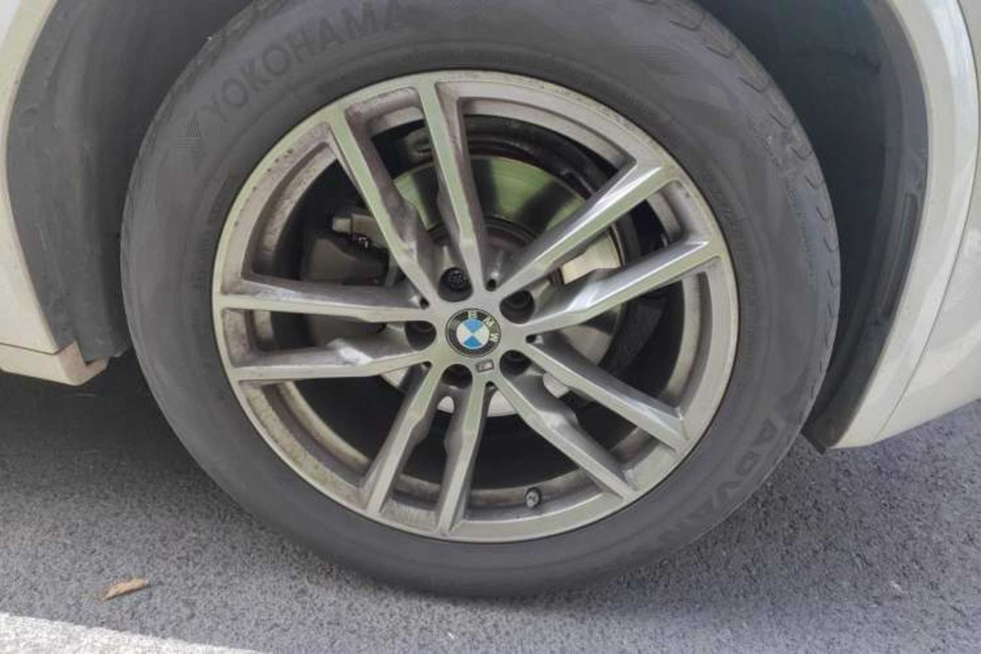 Used BMW X3 2021 xDrive25i M Sport Package Right Front Wheel Hub