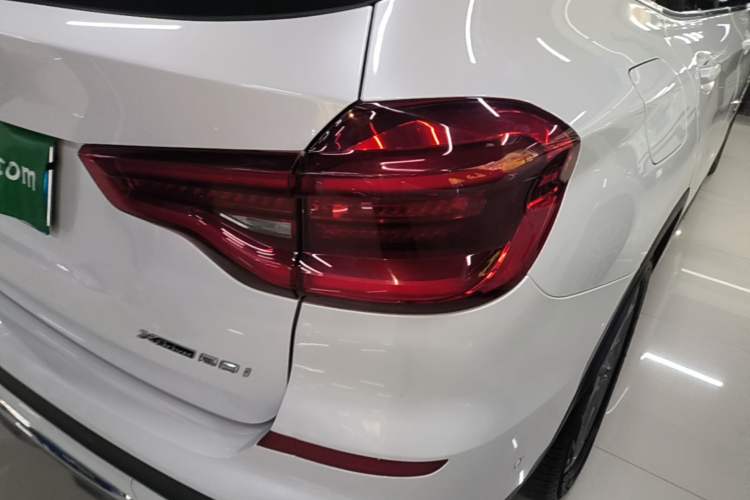 Used BMW X3 2021 xDrive28i Luxury Package Right Rear Taillight
