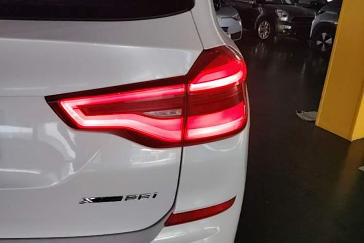 Used BMW X3 2021 xDrive28i M Sport Package Right Rear Taillight