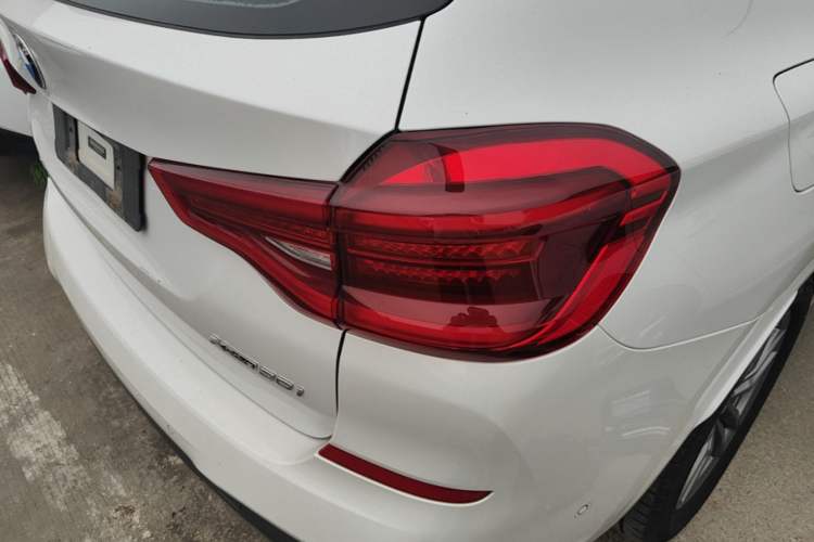 Used BMW X3 2021 xDrive28i M Sport Package Right Rear Taillight