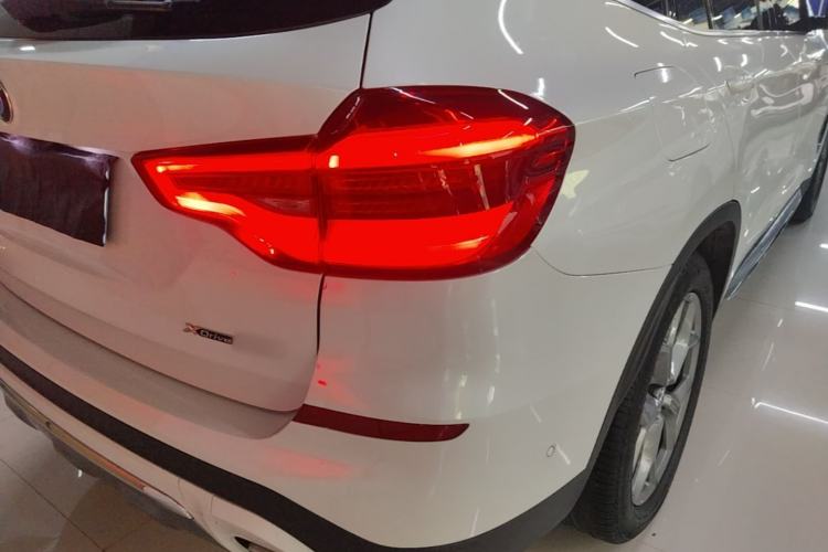 Used BMW X3 2021 xDrive28i Luxury Package Right Rear Taillight