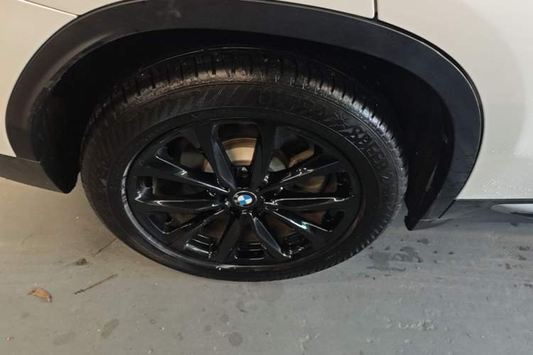 Used BMW X3 2021 xDrive25i Luxury Package Right Rear Wheel Hub