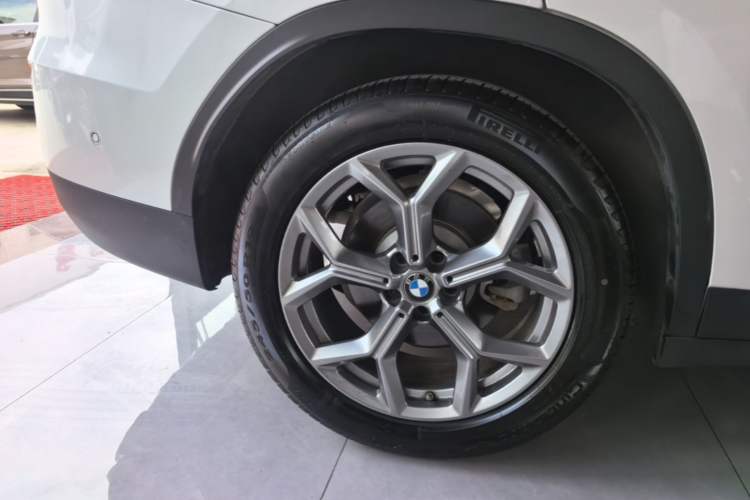 Used BMW X3 2021 xDrive28i Luxury Package Right Rear Wheel Hub