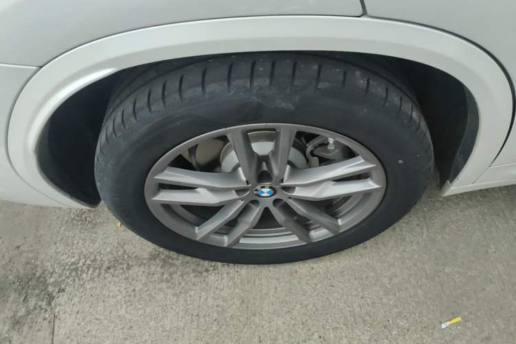Used BMW X3 2021 xDrive28i M Sport Package Right Rear Wheel Hub
