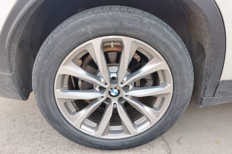 Used BMW X3 2021 Facelift xDrive25i Luxury Package Right Rear Wheel Hub
