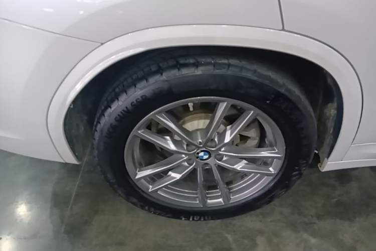 Used BMW X3 2021 xDrive25i M Sport Package Right Rear Wheel Hub