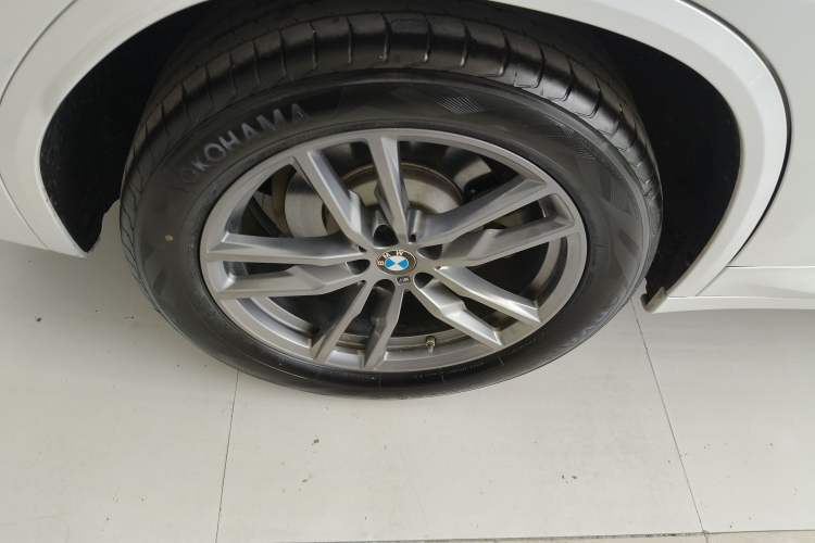 Used BMW X3 2021 xDrive28i M Sport Package Right Rear Wheel Hub