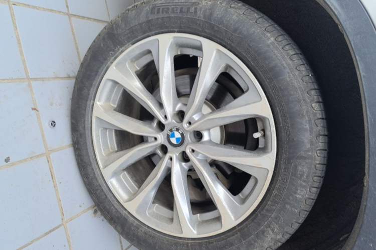 Used BMW X3 2021 xDrive25i Luxury Package Right Rear Wheel Hub