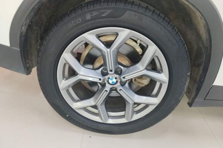 Used BMW X3 2021 xDrive28i Luxury Package Right Rear Wheel Hub