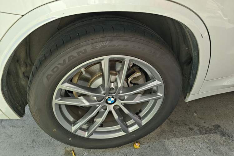 Used BMW X3 2021 xDrive28i M Sport Package Right Rear Wheel Hub