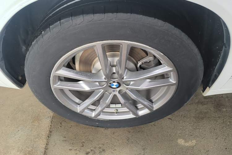 Used BMW X3 2021 xDrive28i M Sport Package Right Rear Wheel Hub