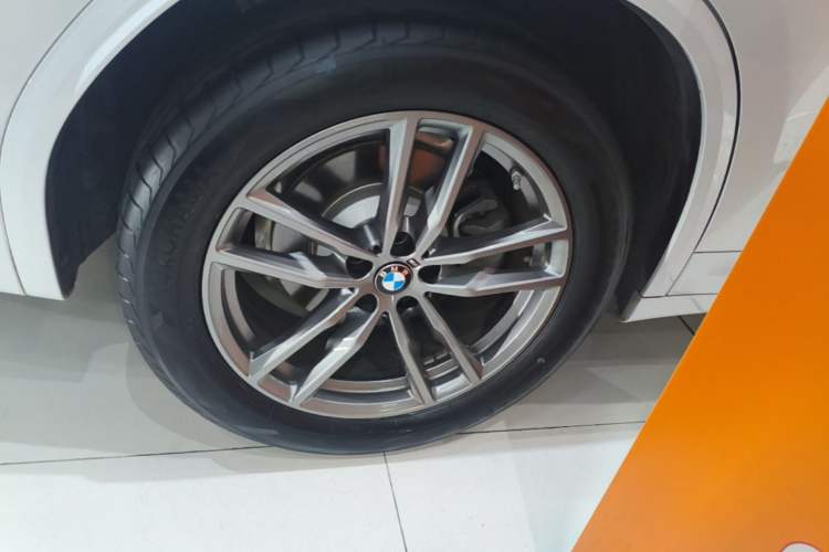 Used BMW X3 2021 xDrive25i M Sport Package Right Rear Wheel Hub