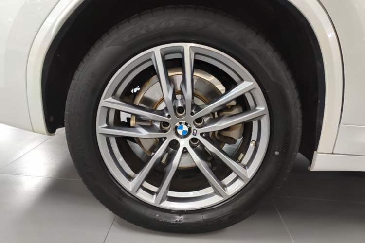 Used BMW X3 2021 xDrive28i M Sport Package Right Rear Wheel Hub