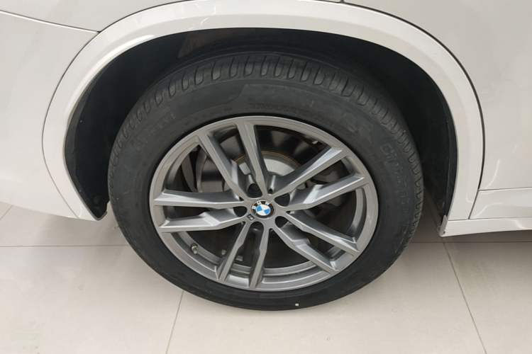 Used BMW X3 2021 xDrive25i M Sport Package Right Rear Wheel Hub