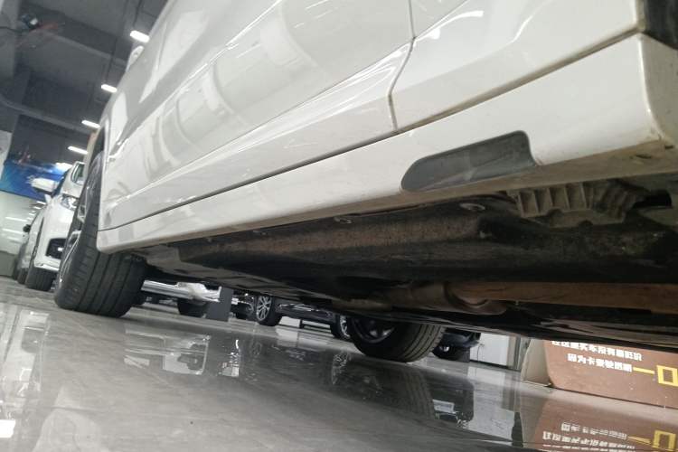 Used BMW X3 2021 xDrive30i Luxury Model with M Sport Package Right Side Sill