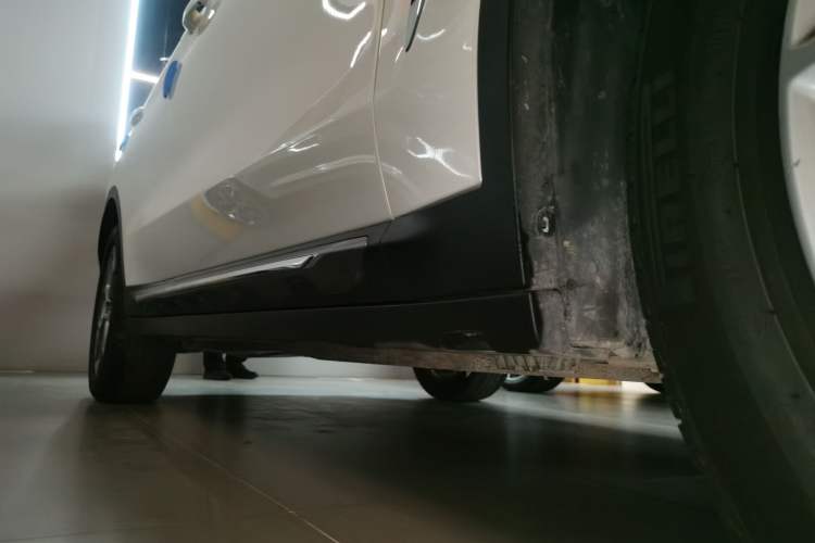 Used BMW X3 2021 Facelift xDrive28i Luxury Package Right Side Sill