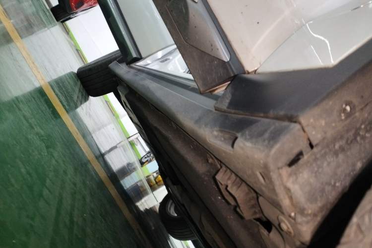 Used BMW X3 2021 xDrive28i Luxury Package Right Side Sill