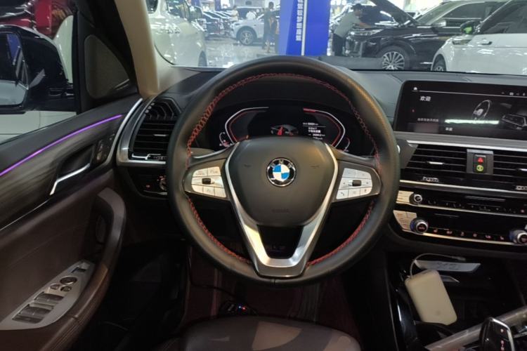 Used BMW X3 2021 xDrive28i Luxury Package Steering Wheel