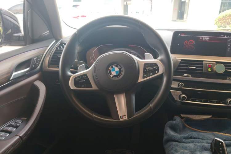 Used BMW X3 2021 xDrive28i M Sport Package Steering Wheel