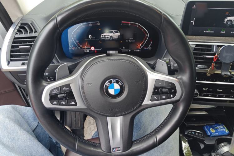 Used BMW X3 2021 xDrive30i Luxury Model with M Sport Package Steering Wheel