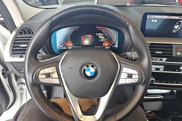 Used BMW X3 2021 xDrive28i Luxury Package Steering Wheel