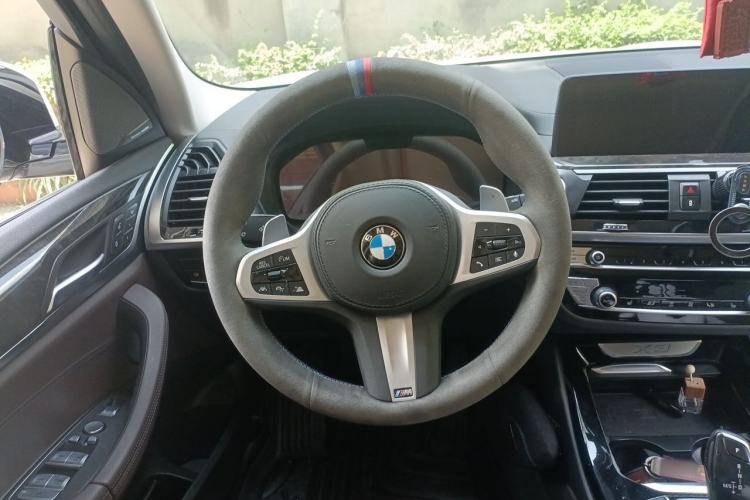 Used BMW X3 2021 xDrive30i Luxury Model with M Sport Package Steering Wheel